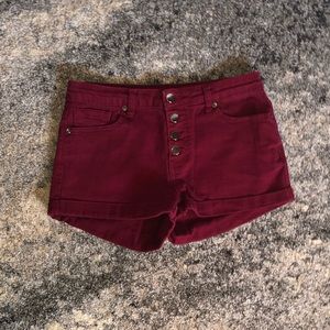 Maroon short